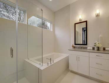 Photos by River City Homes, LLC.main #1