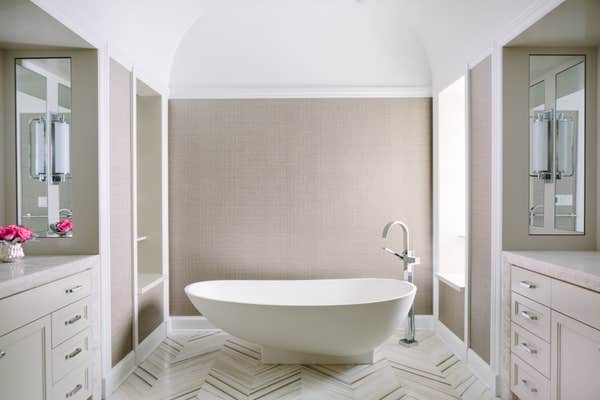 Master Bathroom and Bathtub