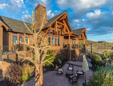 Brasada Ranch Custom Home Design Hope Vista Welcome, we invite you to tour this custom home.
Imagine stepping out on a private deck taking a relaxing