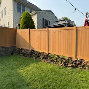 R&G Fence Inc