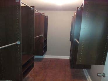 CLOSET SYSTEM