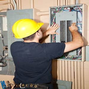Santa Monica electrician
