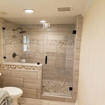 Frameless enclosure in shower remodeling