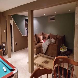 Pomptain Lakes basement