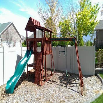 Photo(s) from Giles Pro-Painting Llc