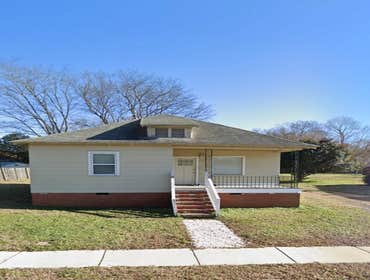 Photos by M&m Renovations: Some before and afters