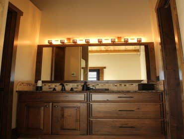Hunting Lodge - Crook