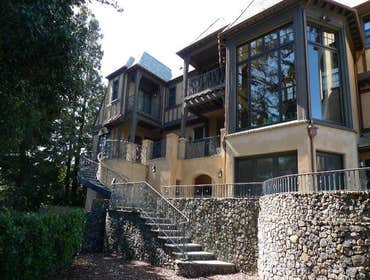 Hillsborough-Drayton Court