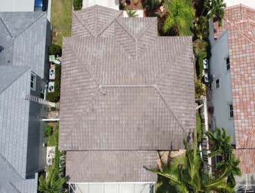 Tile Brand and model: Boral Barcelona 900 Chestnut burnt Beautiful tile roof completed in Weston.
Tile Brand and model: Boral Barcelona 900 Chestnut b