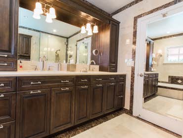 Traditional Bathroom