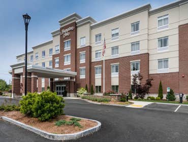 Hampton Inn by Hilton 57,600 SF | 92 Guest Rooms | Completed in September 2016