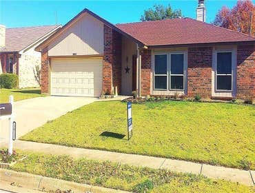 3012 Woodbridge dr. Bedford texas This home was a full remodel inside and out. New floors to walls and paint, kitchens and bathrooms to exterior window