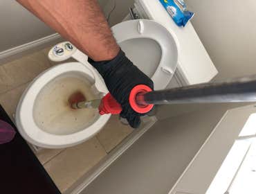 Clogged Toilet - Pipe Burst - Pacific Palisades