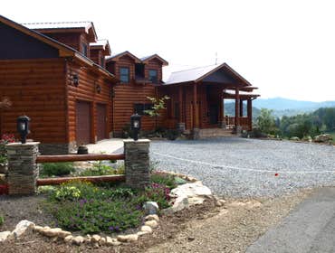 Photos from Vineyard Creek Lodge & Cabins, LLC