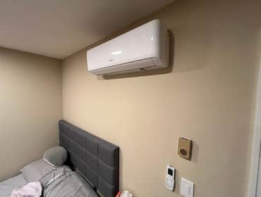 Photos by RK Mechanical Air Services Inc. #5 Scope of work
Ductless System Installation (2 Outdoor Units & 5 Indoor Units)
HVAC Labor Electric Panel
El