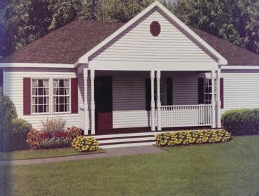 1352 sq ft 3BR/2B