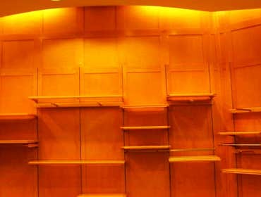Commercial Case Study Project in San Diego Apex agreed not only to handle all aspects of this project after hours, but also to complete the project in 