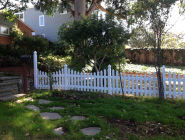 Photo(s) from M&R Fencing