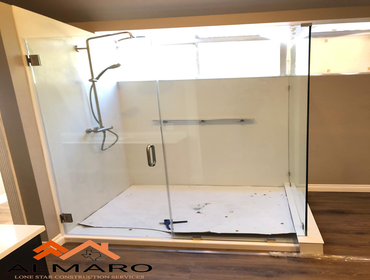 Photos by Almaro Lone Star Construction Services 713.272.6911