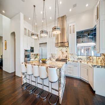 Stormy Construction & Development LLC