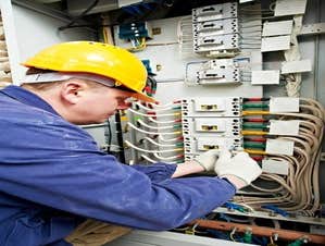 electricians in Panorama City