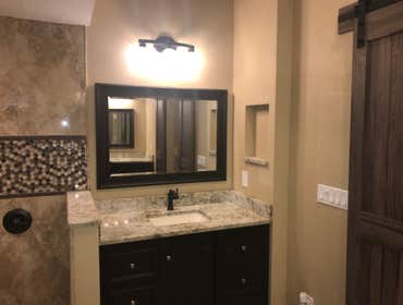 4213 W Tacon St This 5 bed/4 bath has over 3,500 SqFt of living space. 1st Floor features include Guest Suite with attached Full Bath leading out to Co