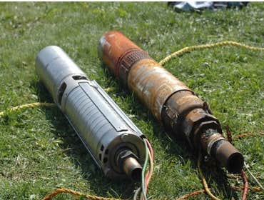 Submersible well pump