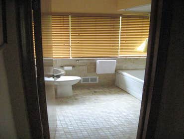 BATH REHAB TOTAL REMODELS