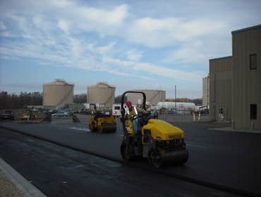 Valley Blacktopping, Inc. Project Paving a Parking Lot.