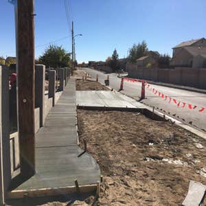 CURB AND GUUTER (SIDEWALK)