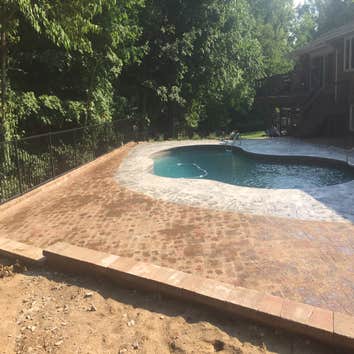 Paver pool patio
