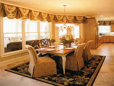 Dining room(Bose Const)