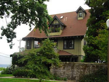 Tutor Rose Renovation of a previous 1940's apartmentizing of this 1890's residence into 7 luxury condominiums