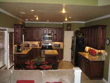 Brandywine Maple Kitchen Cabinet Style This project used our Brandywine Maple kitchen cabinet style. The kitchen makeover included Brazilian Granite co