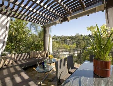 Cool Homes and Theaters