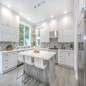 Kitchen Remodeling Projects