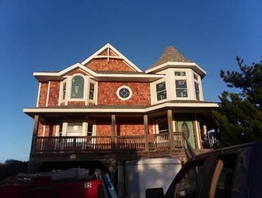 Photos by Juan Marroquin Siding #1