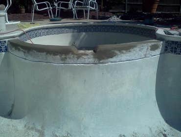 Project photos from Above Water Pool Service Custom Pools, Decks and Sheds. New, Repairs, Renovation, Remodel, Vinyl Liner Replacement. Above Ground an