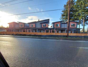 Andresan Lofts Apartments Building envelope water/air barrier and Hardie Lap rain screen system installed by DKY Construction Inc.