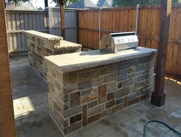 Commercial Aquatic/Amenity Centers and Entry Walls/Fountains