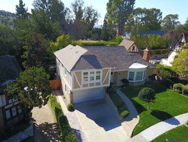 Owens Corning Oakridge Roof System We installed an Owens Corning Oakridge Roofing System in Color Sand Castle.