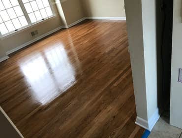 Bell Mead NJ Re-sand Move out all furniture
Re-sanded 4 rooms (downstairs)
Stainned 3 coats watee base polly
Ripped up carpet in steps, resanded s