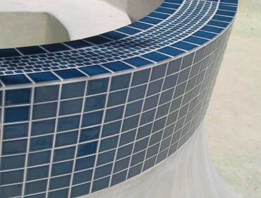 Swimming Pool Tile Replacement