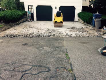 Crushed stone machine rolled