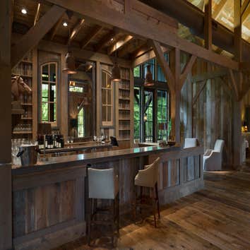 Artisanal Restaurant A sophisticated environment for entertaining and dining that blends with the rustic architecture and rural mountain setting. 