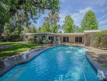 Margate Street. Encino Single story General Contracting job, house was on the market for 4 days upon our completion.