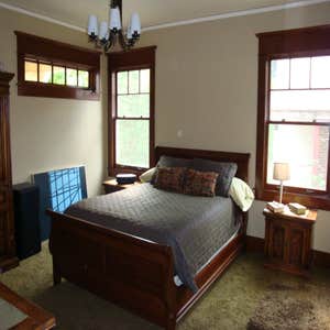 1906 remodeled bedroom
