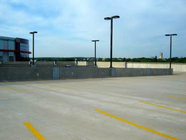 Hartford Hospital Parking Garage