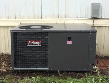 Photo(s) from Gp Mechanical Services, Llc 2-1/2 ton AirTemp package air conditioning system. This system replaced a 20 year old system.
Marion, PA.