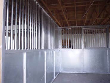 Custom Stalls